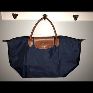Navy blue Long champ tote short handles